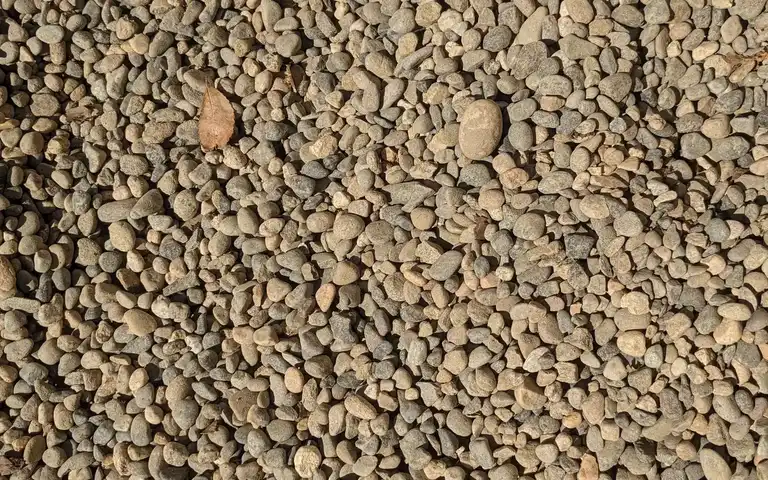 3/8″ Natural Pea Gravel