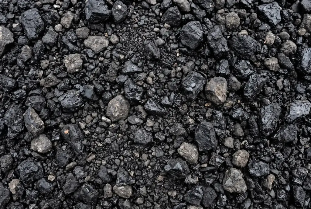 Asphalt Millings vs Gravel: Which Wins for Your Driveway